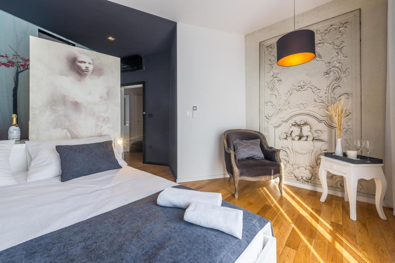 Central Rooms In Old Town By Belmont Realty Zadar Exterior photo